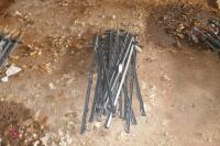 20 BLACK PLASTIC ELECTRIC FENCE STAKES - 5