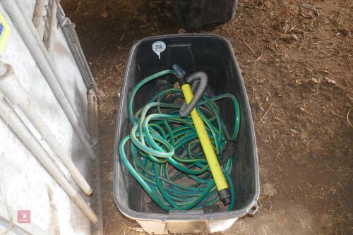 PLASTIC TUB & QTY OF GARDEN HOSE