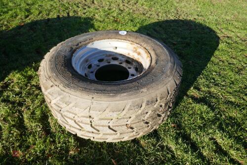 1 FERNDALE AGRI-MASTER WHEEL+TYRE(F)