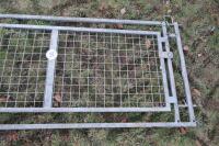 GALVANISED SHEEP TRAILER DIVIDNG GATE(F) - 3