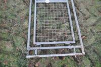 GALVANISED SHEEP TRAILER DIVIDNG GATE(F) - 4