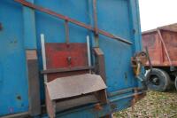 TWIN AXLE GRAIN TRAILER(F) - 10