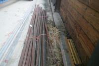 12 95"-135" SCAFFOLD POLES - 3