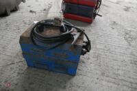 CLARKE WELD WELDER - 4