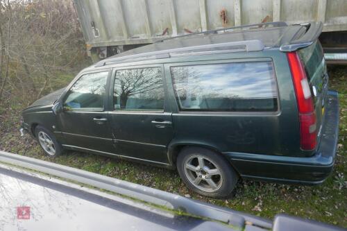 1999 VOLVO V70 2.5D CAR (S/R) (#)