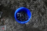 BUCKET OF HD GATE HANGINGS (B) - 8