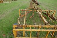 CONVENTIONAL BALE SLEDGE (F) - 10