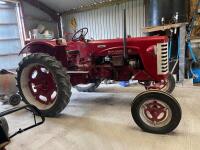 1960 INTERNATIONAL MCCORMICK F265 TRACTOR - 2