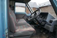 1994 RENAULT DIESEL HORSE LORRY - 6