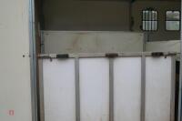 1994 RENAULT DIESEL HORSE LORRY - 25