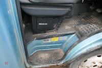 1994 RENAULT DIESEL HORSE LORRY - 45