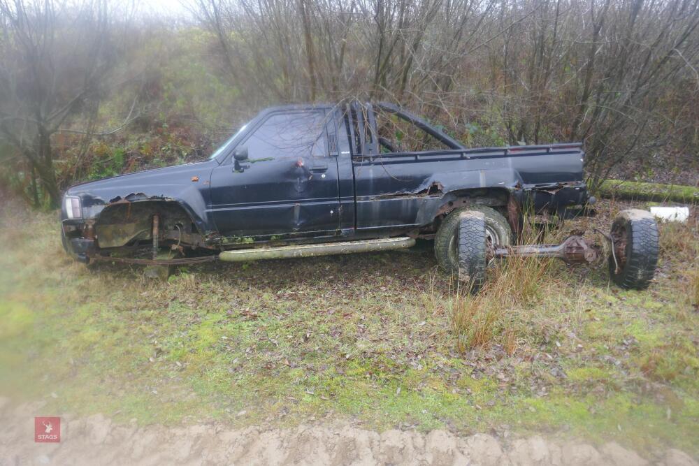 1988 TOYOTA 2237CC HILUX PICKUP (#)