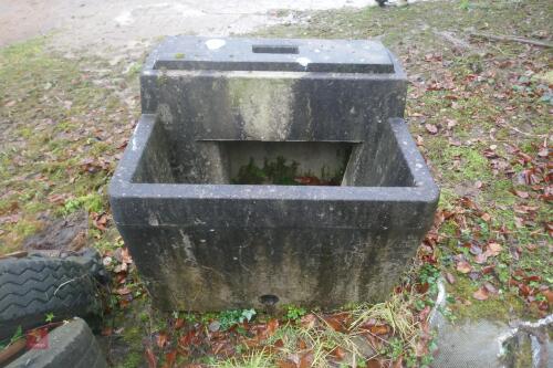 CONCRETE WATER TROUGH