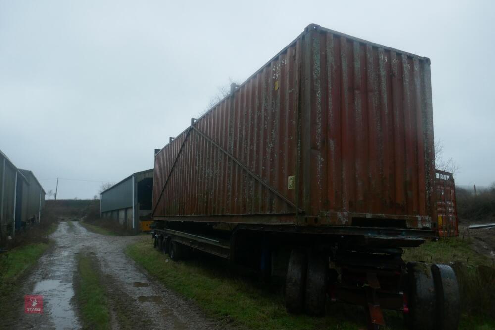 40FT SHIPPING CONTAINER (B)