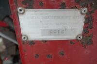 MASSEY FERGUSON 1020 4WD TRACTOR (F) - 23