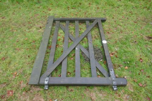 5FT WOODEN HUNTING GATE (BF)