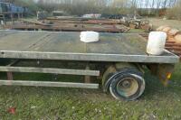 22' 4 WHEEL BALE TRAILER (S/R) (#) - 17