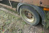 22' 4 WHEEL BALE TRAILER (S/R) (#) - 13