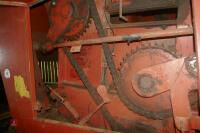 HESSTON 4800 SQUARE BALER S/R (B) - 9