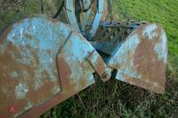 FORD 14T RUBBER DUCK EXCAVATOR (S/R) - 14