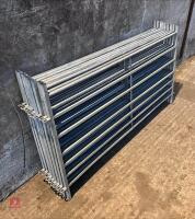 9 x 6FT SQUARE BAR SHEEP HURDLES - 3