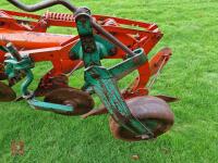 KVERNELAND 4 FURROW PLOUGH - 6