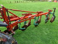 KVERNELAND 4 FURROW PLOUGH - 9