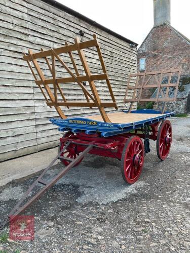 1900'S VINTAGE HAY WAGON