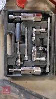 RATCHET SPANER SOCKET SET - 2