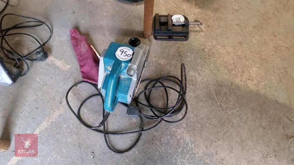 MAKITA BELT SANDER