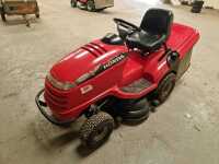 HONDA 2416 V-TWIN HYDROSTATIC LAWN MOWER - 7