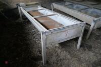 FREESTANDING GALVANISED BEEF TROUGHS