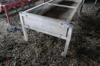 FREESTANDING GALVANISED BEEF TROUGHS - 5