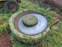 GRANITE CIRCULAR TROUGH - 2