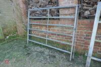 6FT 7" CATTLE HURDLE (52) - 3