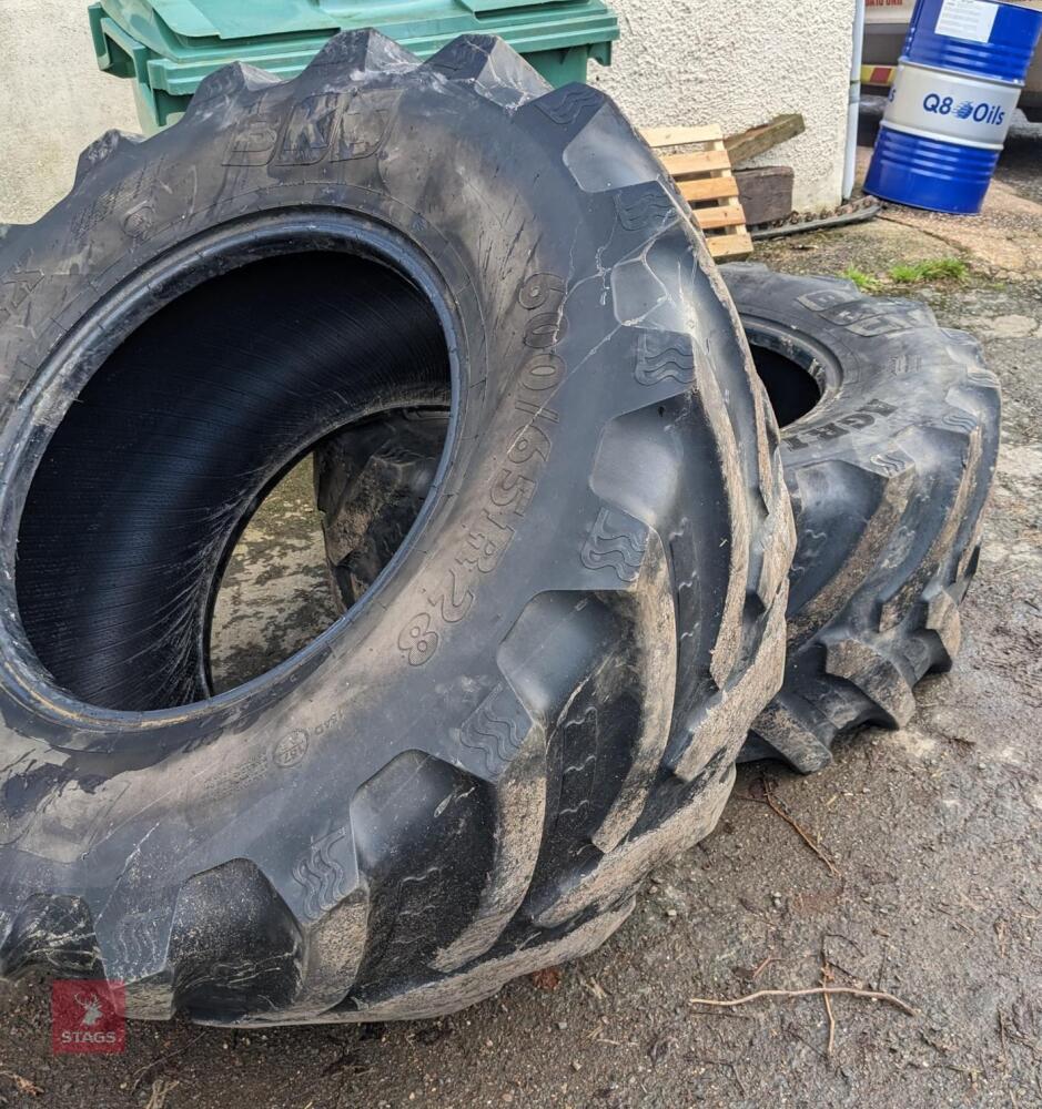 600/65 x 28 TYRES