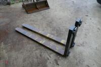 PAIR FORKIFT PALLET FORKS