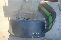 2 JOHN DEERE 6400 MUDGUARDS - 6