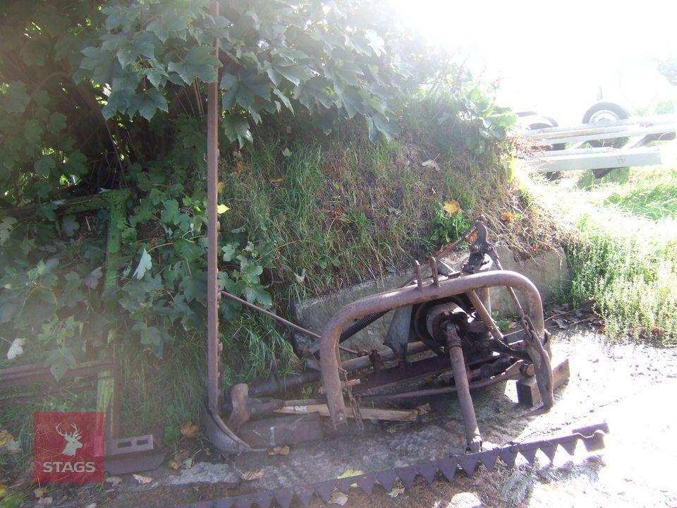 MASSEY FERGUSON 732 MOWER