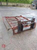 BALE GRAB WITH MANITOU BRACKETS - 3