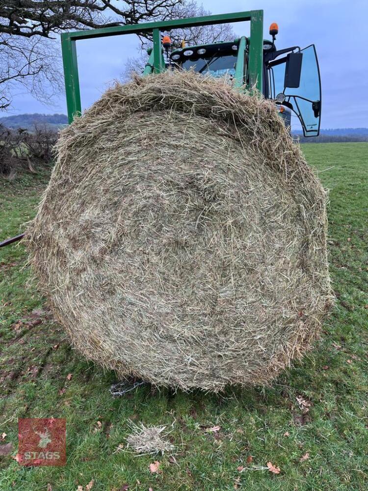 30 ROUND BALES OF HAY(BIDS PER BALE)