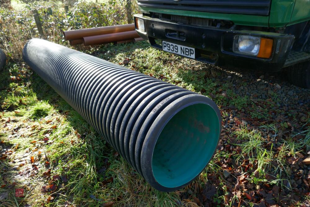 SOLID PLASTIC DRAINAGE PIPE