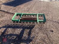 4FT SPRING TINE GRASS RAKE