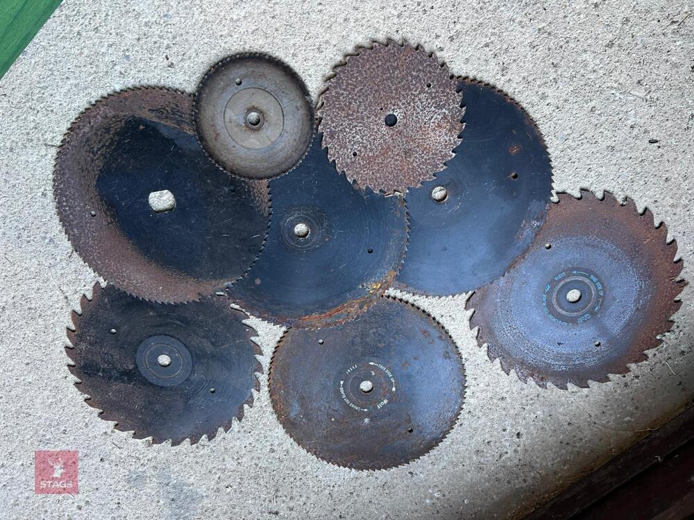 APPROXIMATELY 8 BRUSHCUTTER BLADES