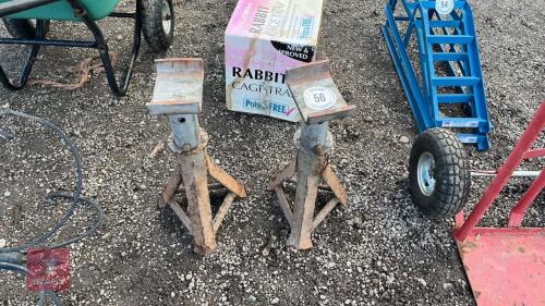 PAIR OF AXLE STANDS