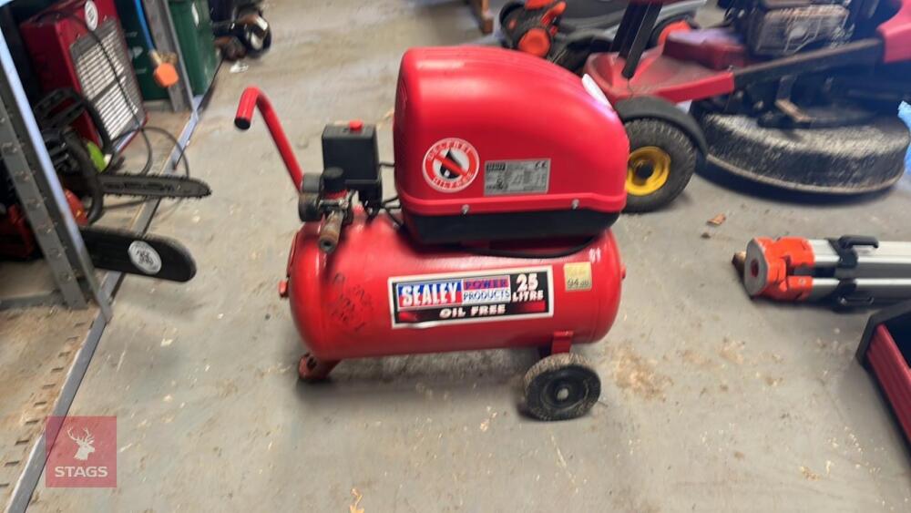 SEALEY 25L AIR COMPRESSOR