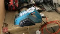 BLACK & DECKER BELT PLANER GWO