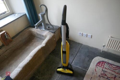 KARCHER ELECTRIC FLOOR CLEANER