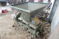 FRASER CORN CRUSHER - 8