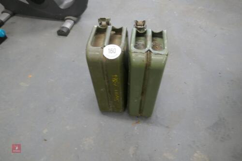 2 GREEN 20L JERRY CANS